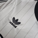 Manchester United 1983 Away Classic/Retro Jersey – Fan Version