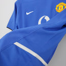 Manchester United 02/04 Away Classic/Retro Jersey – Fan Version