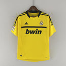 Real Madrid 11/12 Home Classic/Retro Goalkeeper Jersey – Fan Version