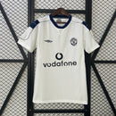Manchester United 00/01 Away Classic/Retro Jersey – Fan Version