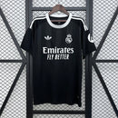 Real Madrid 25/26 Special Edition Jersey – Fan Version