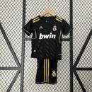 Real Madrid 11/12 Away Classic/Retro Kit Set – Kids